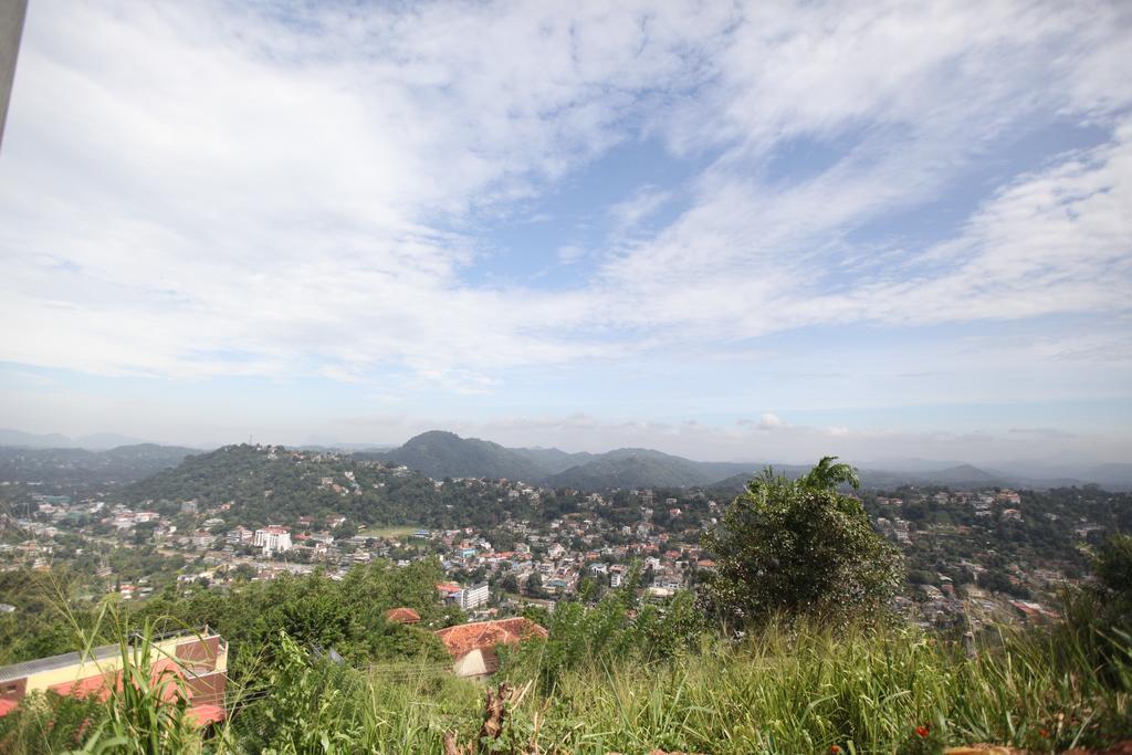 Lawan One Kandy Exterior foto